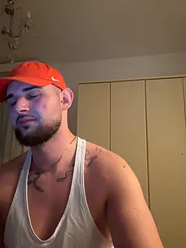 LunaFoxTip online show from 02/02/26, 08:40