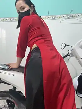 bi biii online show from 05/17/26, 02:09