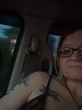 lindzybella online show from 05/16/26, 12:18