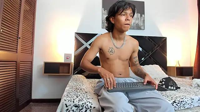 AndyKings 1 online show from 04/07/26, 03:18