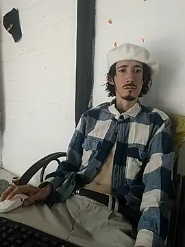 sk8-boy online show from 04/01/26, 06:27