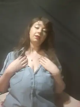 Camellia-Pink online show from 02/03/26, 12:54