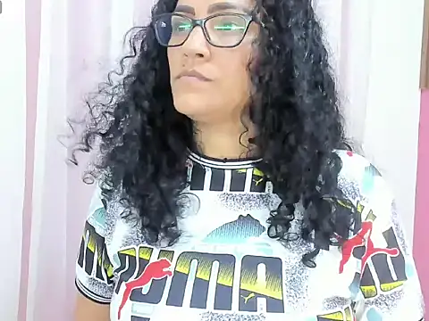 Snapshot of Bianca_slut1 chatting on 01/15/26, 08:23 Bianca slut1 online show from 01/15/26, 08:23