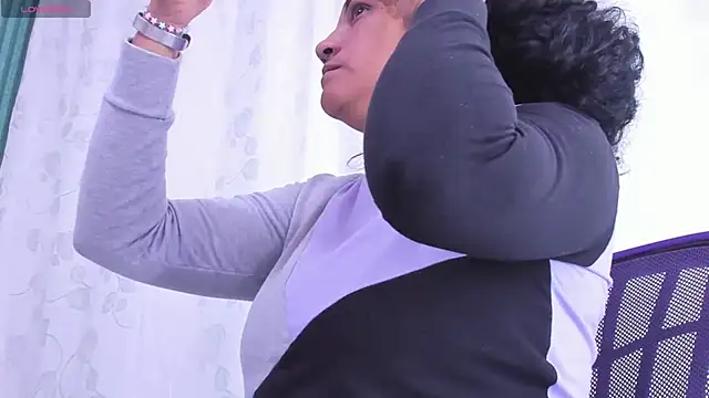 Snapshot of Bianca_slut1 chatting on 02/26/26, 12:04 Bianca slut1 online show from 02/26/26, 12:04