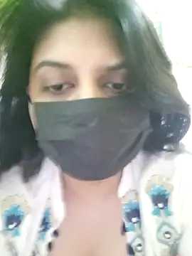 love bitessss online show from 01/08/26, 08:38