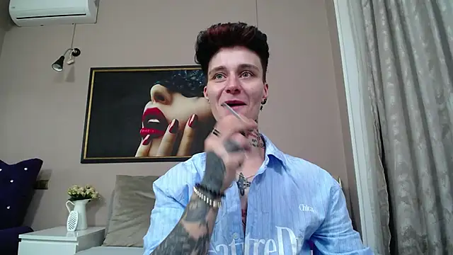 Snapshot of KennyXSX chatting on 06/17/26, 11:34 KennyXSX online show from 06/17/26, 11:34