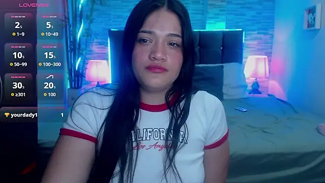 Snapshot of Valeri_hot22 chatting on 02/02/26, 11:36 Valeri hot22 online show from 02/02/26, 11:36