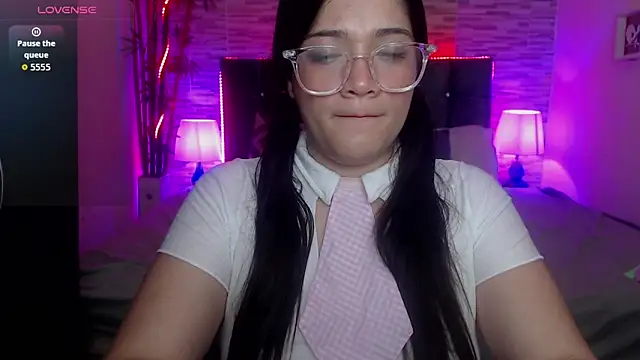 Snapshot of Valeri_hot22 chatting on 02/03/26, 09:53 Valeri hot22 online show from 02/03/26, 09:53