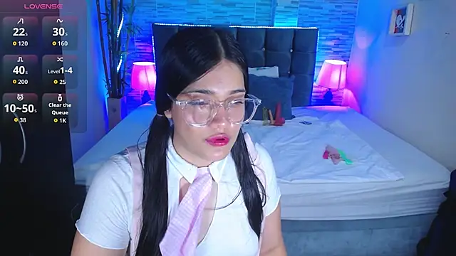 Snapshot of Valeri_hot22 chatting on 02/28/26, 08:21 Valeri hot22 online show from 02/28/26, 08:21