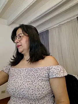 christy ant online show from 04/25/26, 06:38