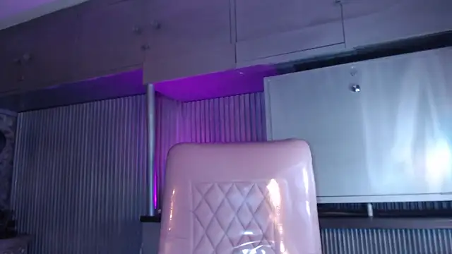 HankMelodi online show from 04/05/26, 06:27