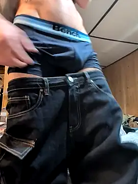 B8RHUNG online show from 02/03/26, 01:15