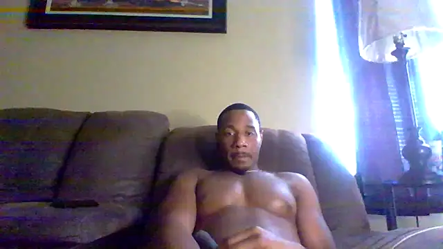 Snapshot of KingDes55 chatting on 05/27/26, 04:04 KingDes55 online show from 05/27/26, 04:04