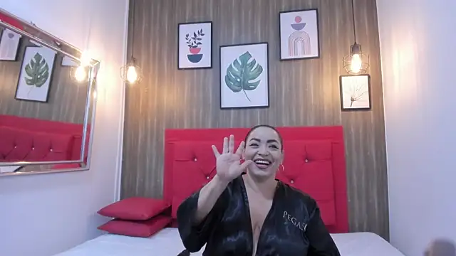 meggancurvy online show from 03/19/26, 07:18