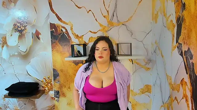 Snapshot of Blair_and_Chuck chatting on 12/18/25, 04:29 Blair and Chuck online show from 12/18/25, 04:29