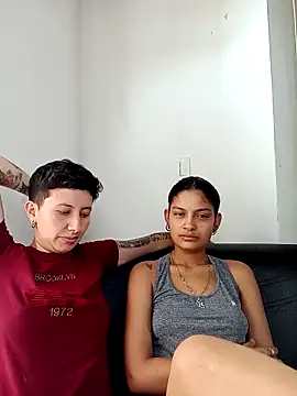 Mei and Gaby online show from 01/05/26, 08:12