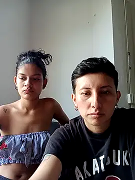 Mei and Gaby online show from 01/11/26, 04:45