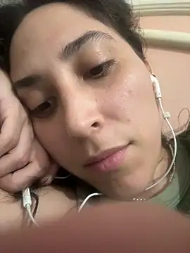 LatinDoll8 online show from 04/01/26, 04:57