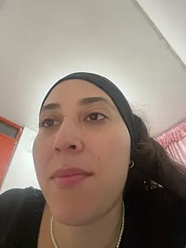 LatinDoll8 online show from 04/08/26, 04:45