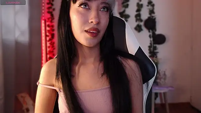 viicky r online show from 03/25/26, 03:07