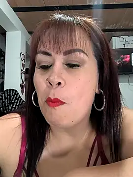 Natymendoza998 online show from 05/11/26, 10:51
