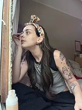 itscleomoon online show from 05/15/26, 07:10