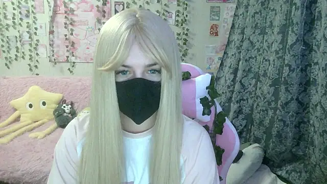 MysticYumiko online show from 02/04/26, 05:52