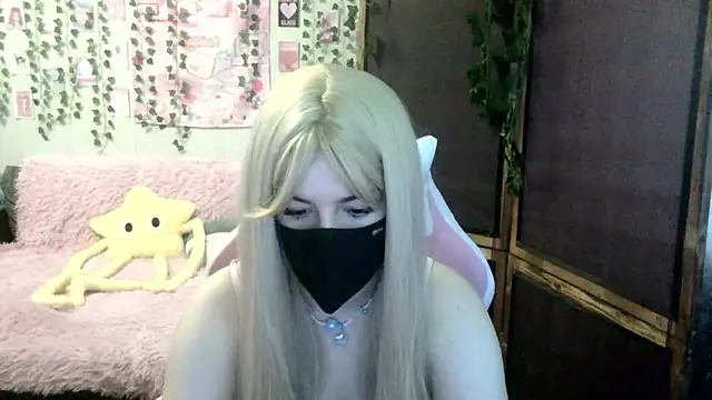 MysticYumiko online show from 04/20/26, 07:22