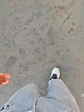 AqueousCrepe online show from 04/16/26, 12:39