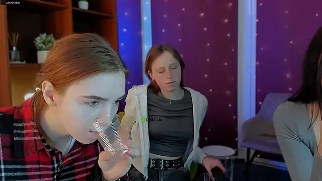 keuli li online show from 02/07/26, 07:45