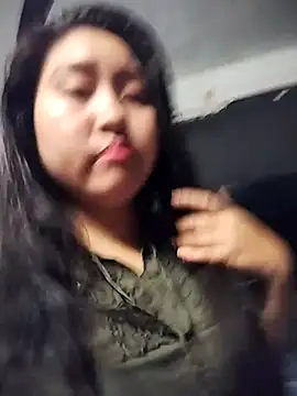 Snapshot of Anee_123 chatting on 03/04/26, 11:27 Anee 123 online show from 03/04/26, 11:27