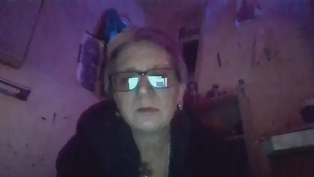 becky1111 online show from 04/08/26, 06:13