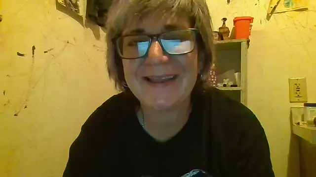 becky1111 online show from 07/04/26, 02:07
