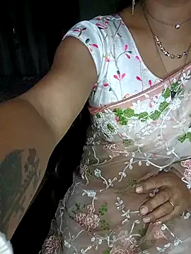 MAHI066 online show from 04/07/26, 02:17