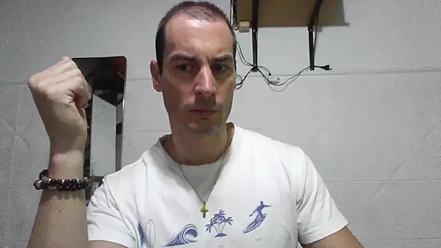 maximuss789 online show from 04/15/26, 01:07