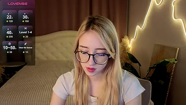 anora baby online show from 12/23/25, 07:28