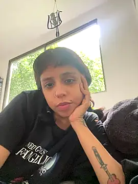 harakitty  online show from 01/05/26, 09:51