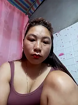 Snapshot of giang0055 chatting on 02/24/26, 11:58 giang0055 online show from 02/24/26, 11:58