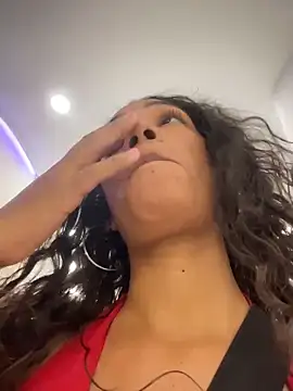 MikaScarlet online show from 04/15/26, 12:56