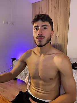 LIAM COLT online show from 04/01/26, 08:06