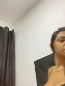 Nini  online show from 03/26/26, 02:17