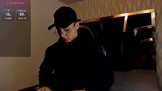 Noah Clarkk online show from 03/12/26, 05:19