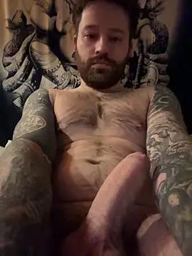 Snapshot of travelsex chatting on 12/18/25, 11:11 travelsex online show from 12/18/25, 11:11