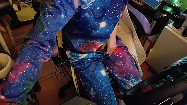 Gay-Versaut online show from 03/11/26, 07:53