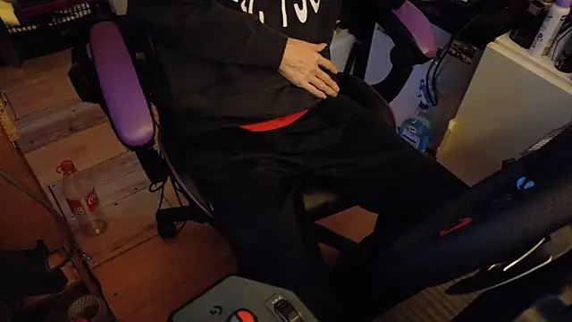 Gay-Versaut online show from 04/07/26, 07:03