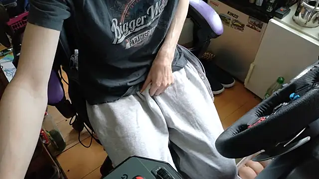 Gay-Versaut online show from 06/04/26, 05:52