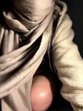 linh-li online show from 01/06/26, 02:21