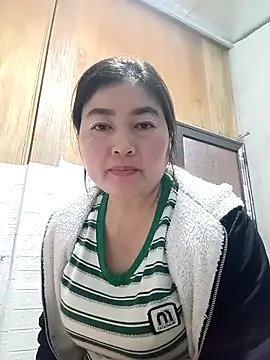 Snapshot of Jumi_livesexy chatting on 02/12/26, 08:31 Jumi livesexy online show from 02/12/26, 08:31