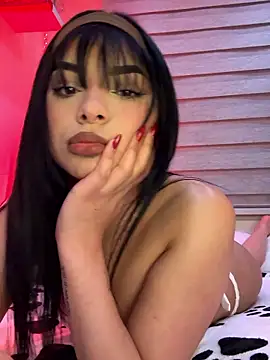 LARISSAEVANSS online show from 01/14/26, 02:39