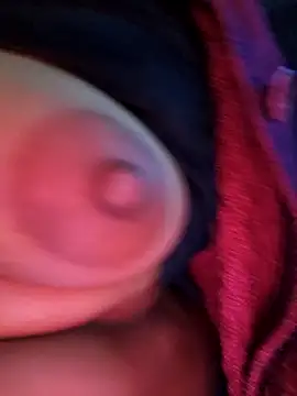 QWEEN7B online show from 01/07/26, 11:56